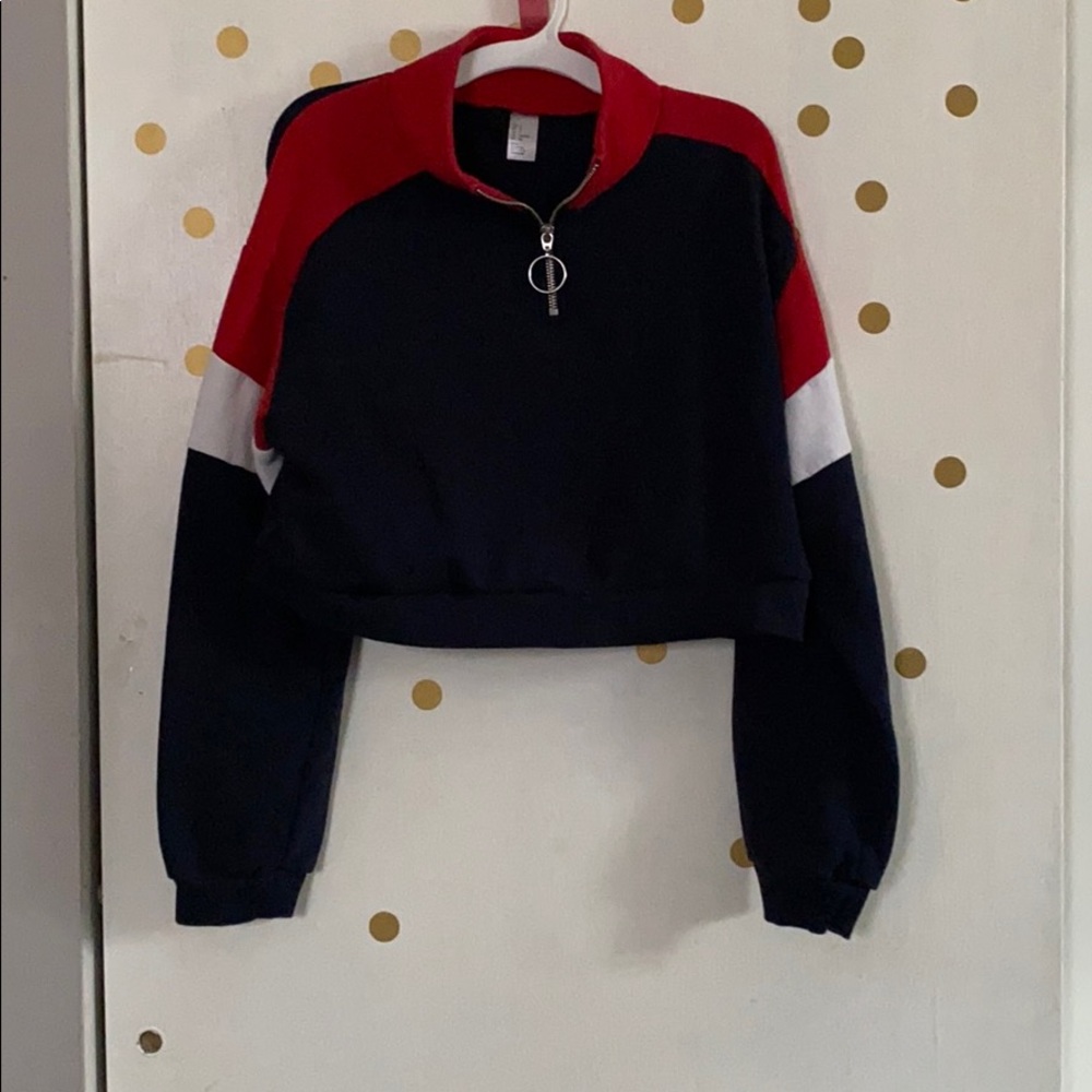GREAT condition cropped pullover with 1/4 zipper!!